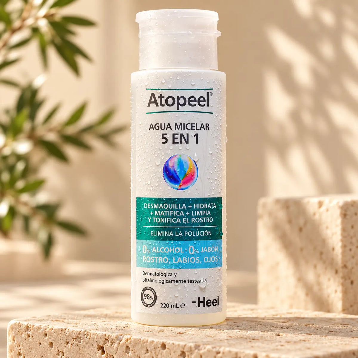 Atopeel Agua Micelar 5 en 1 de Heel, frasco de 220 mL